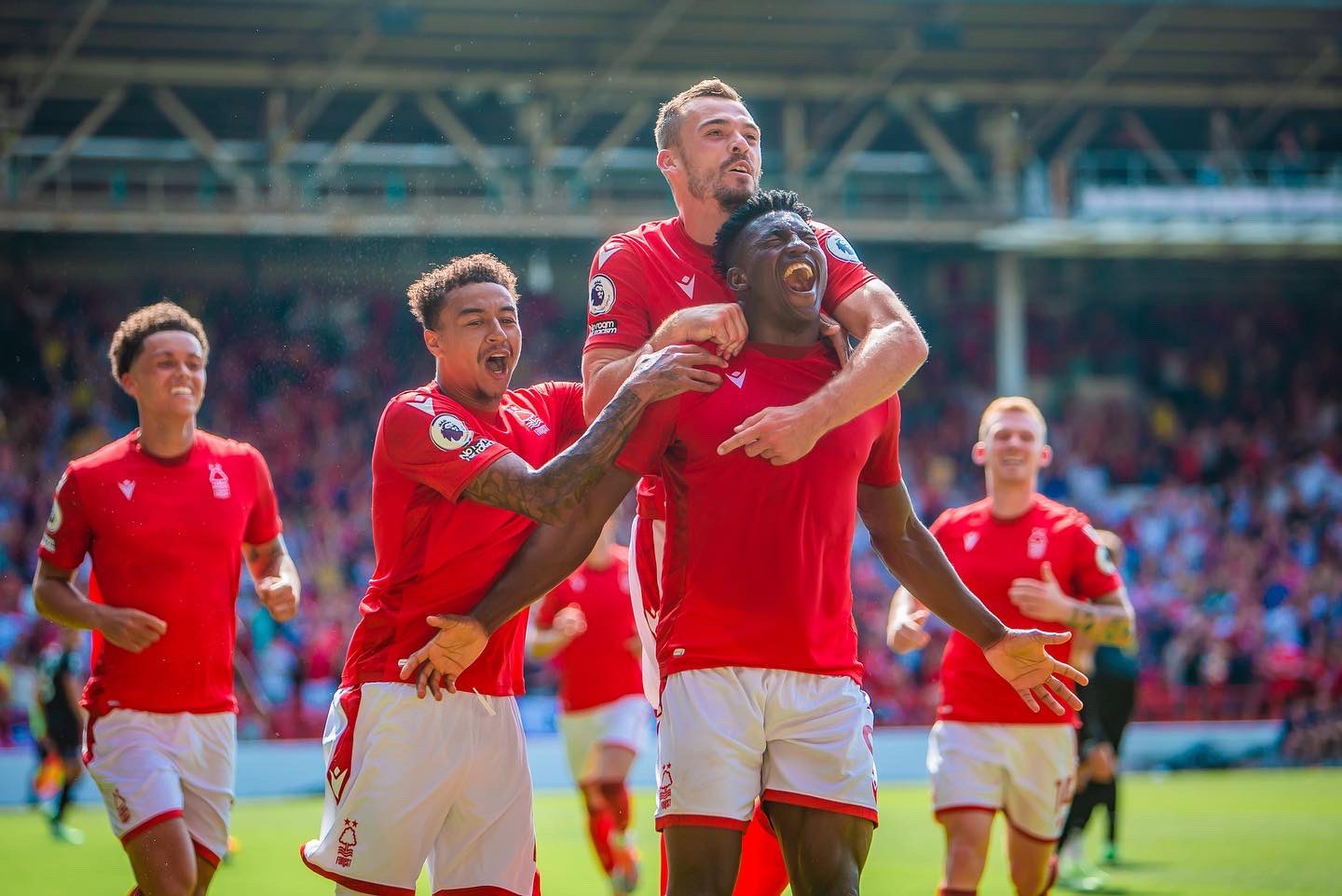 2022/2023 EPL Round 3: Iwobi Against Awoniyi Ends In Draw, Aribo’s Southampton Outfox Ndidi Luckless Leicester, Dennis Forest Debut Put On Hold; Battle Of The Nigerians | Abroad 2022/2023 EPL Round 3: Iwobi Against Awoniyi Ends In Draw, Aribo’s Southampton Outfox Ndidi Luckless Leicester, Dennis Forest Debut Put On Hold; Battle Of The Nigerians | Abroad