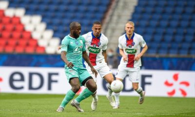 West Ham look to make £33m signing in position of real need ahead of next game