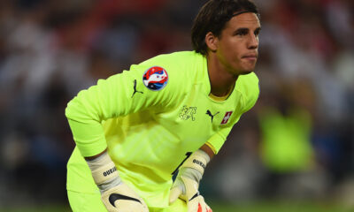 Manchester United plotting a move for Bundesliga goalkeeper Manchester United plotting a move for Bundesliga goalkeeper