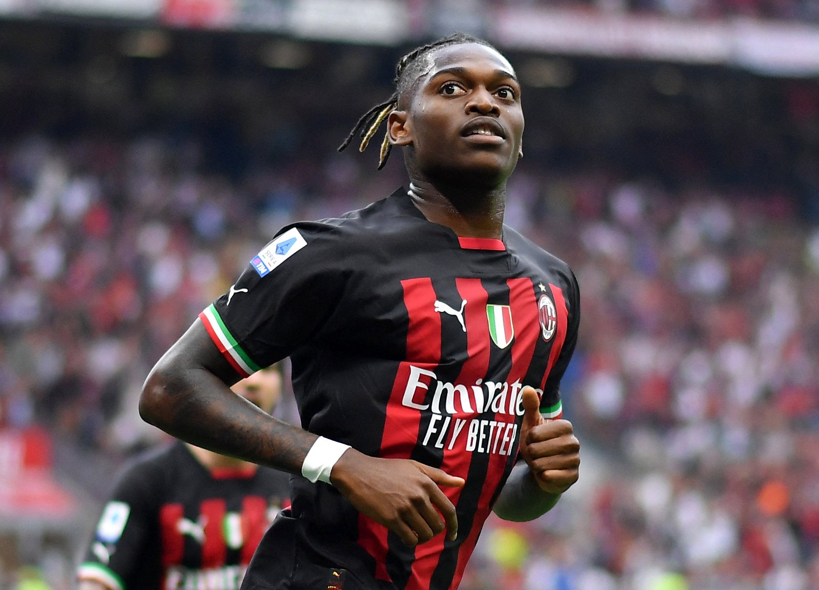 AC Milan beat Inter in the Milan Derby AC Milan beat Inter in the Milan Derby