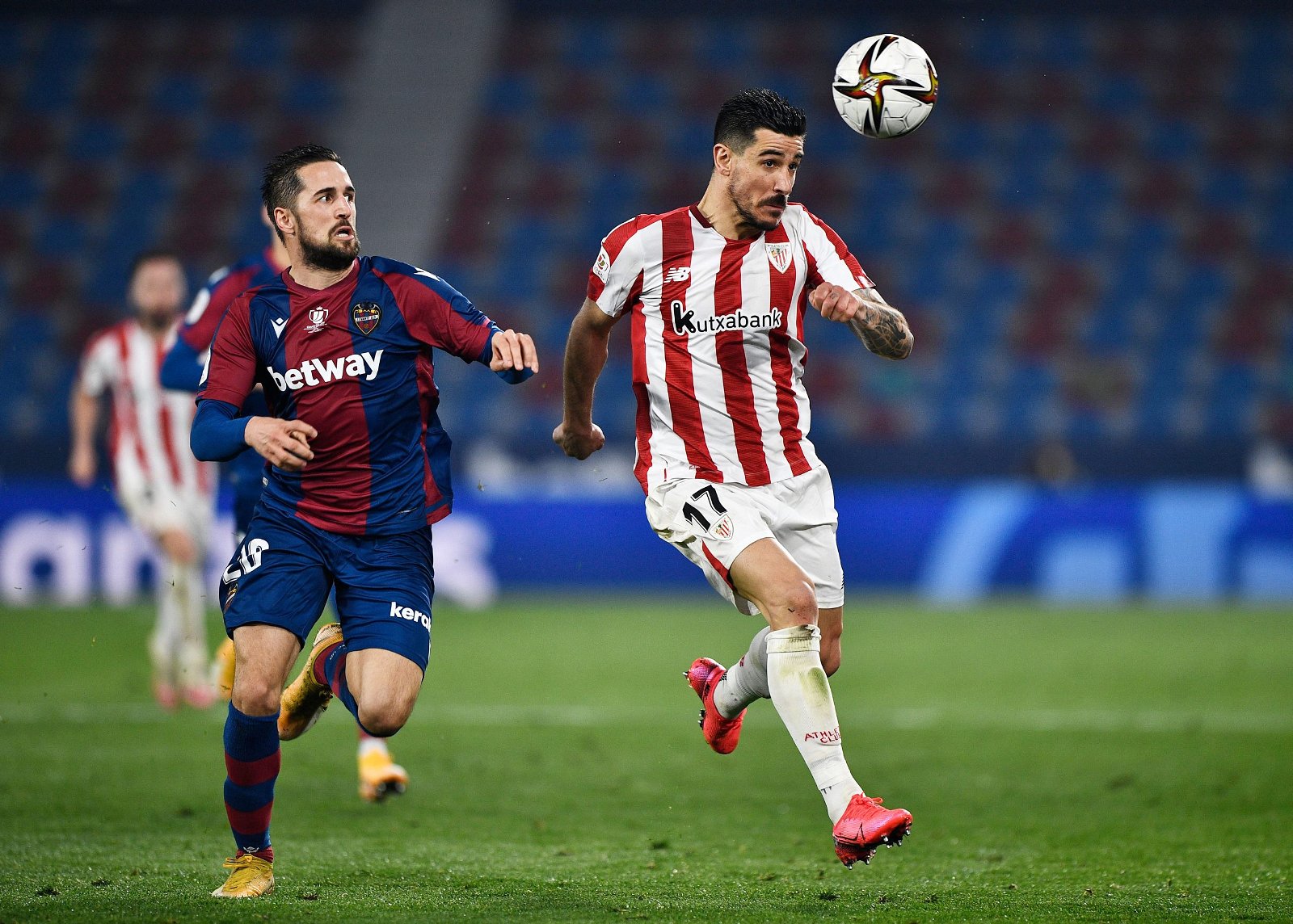 Spurs had a mare with Yuri Berchiche Spurs had a mare with Yuri Berchiche