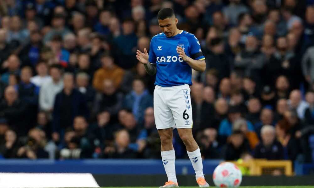 Everton: Allan agrees to sign for Al-Wahda