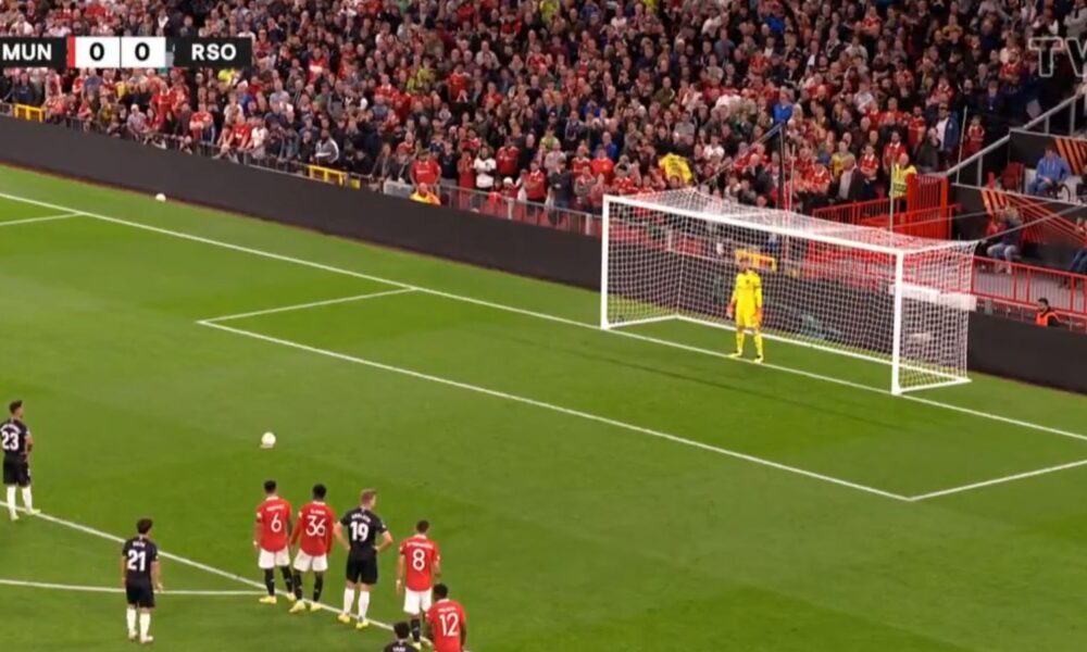 Real Sociedad lead at Old Trafford after controversial penalty