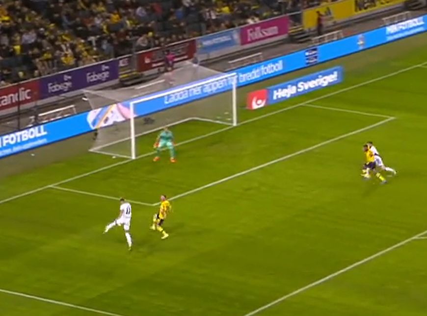 Manchester United target Benjamin Sesko hits sensational volley for Slovenia Manchester United target Benjamin Sesko hits sensational volley for Slovenia