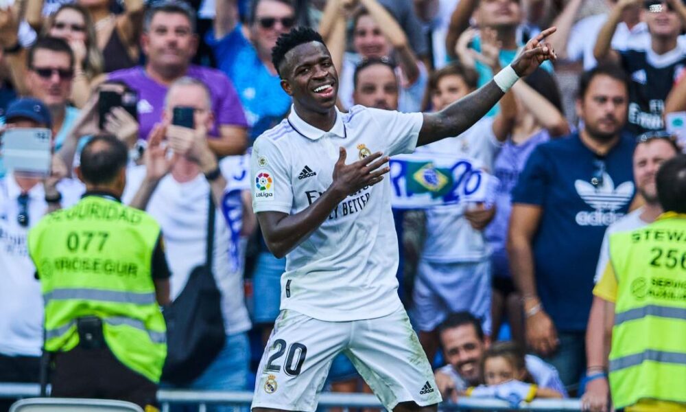 after Neymar, King Pelé and a Barça executive are stepping up to defend Vinicius and his celebration!