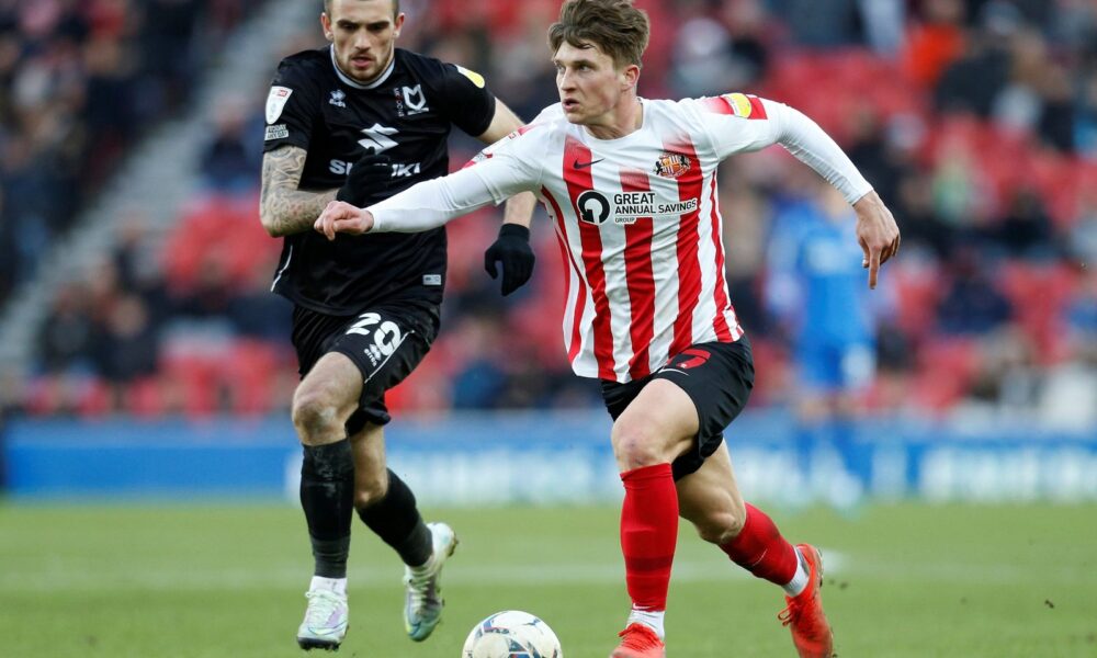 Sunderland suffer Dennis Cirkin injury blow