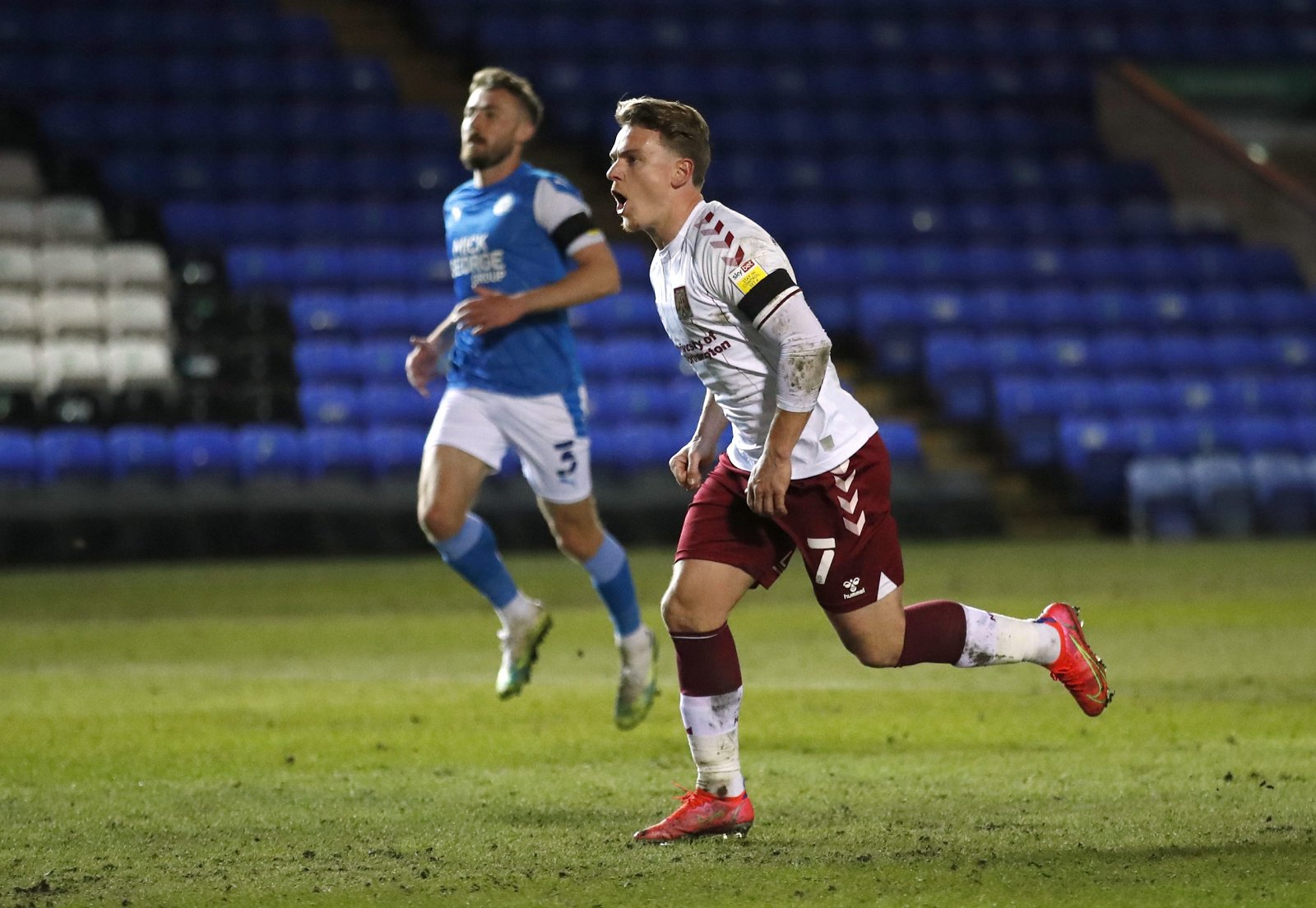 Sunderland eyeing deal for Sam Hoskins Sunderland eyeing deal for Sam Hoskins