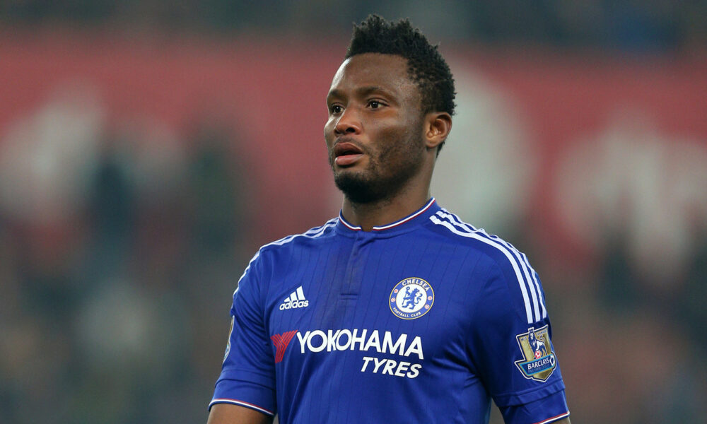 Former Chelsea star and Premier League winner retires aged 35