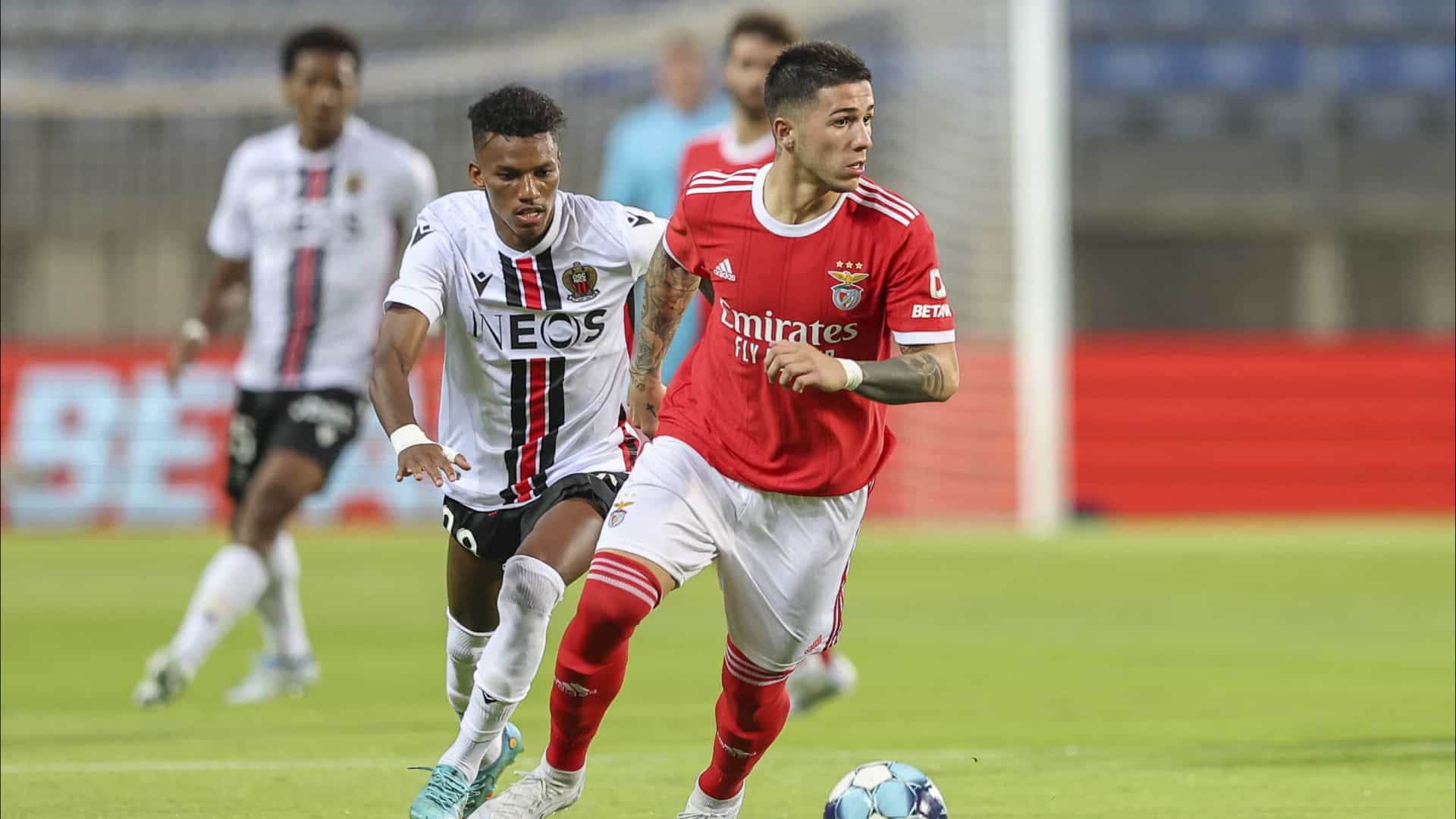 Wolves ready to rival Liverpool in the battle to sign midfielder