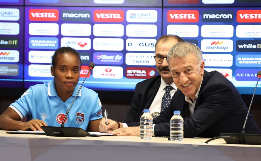 OFFICIAL: Nigerian defender dumps Galatasaray for Turkish rivals OFFICIAL: Nigerian defender dumps Galatasaray for Turkish rivals