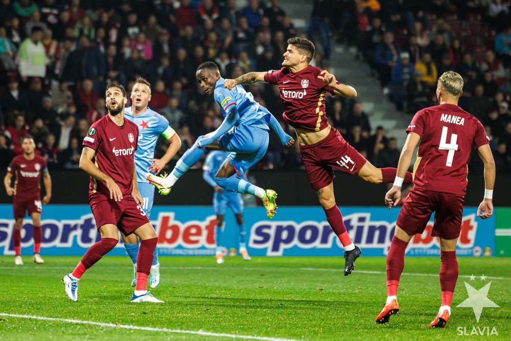 UEFA Europa CL: Nigerian strikers fire blank as Slavia Prague fall short in Romania UEFA Europa CL: Nigerian strikers fire blank as Slavia Prague fall short in Romania
