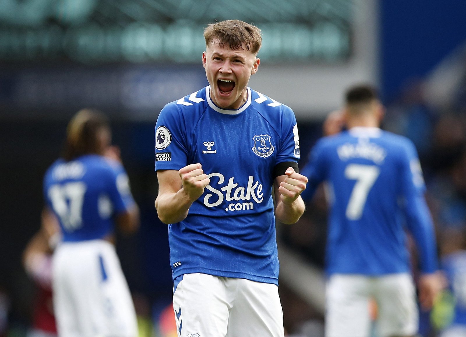 Everton given injury boost on Patterson Everton given injury boost on Patterson