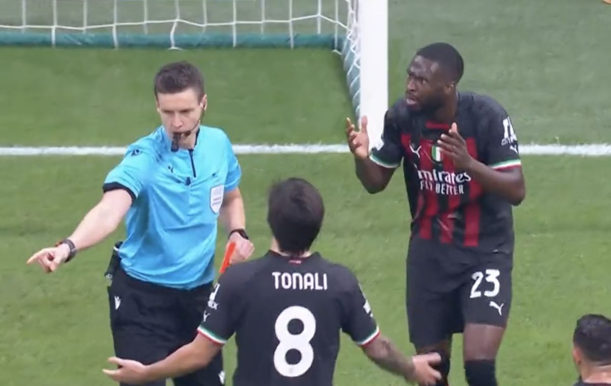 (Video) Tomori shown straight red before Jorginho fires Chelsea into UCL lead