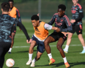 15-year-old midfielder of Nigerian descent trains with Arsenal first team