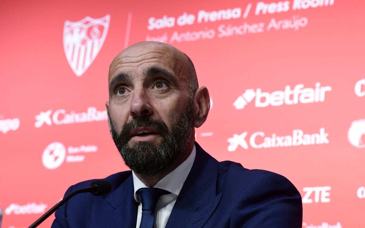 Monchi looking to bring Manchester United star to Sevilla in January