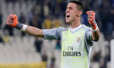 Manchester United plotting move to sign Benfica star