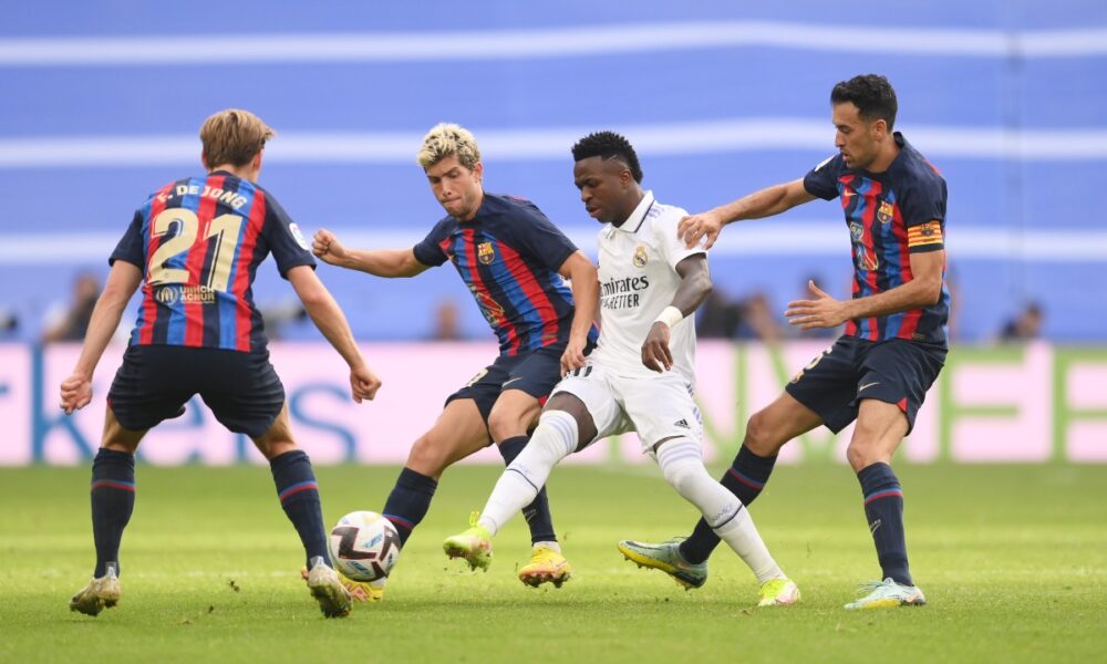 Exclusive: Fabrizio Romano clears up Barcelona star’s transfer links with Liverpool