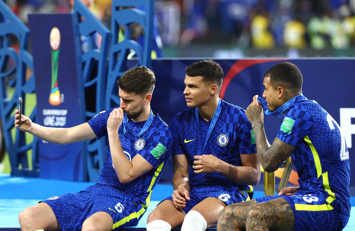 Chelsea defender Thiago Silva to allow family to decide whether he signs a new contract