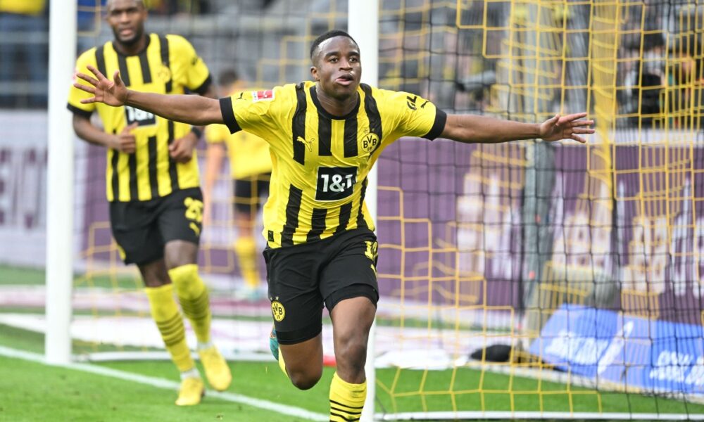Exclusive: “Many top clubs” eyeing potential transfer of Borussia Dortmund wonderkid striker Exclusive: “Many top clubs” eyeing potential transfer of Borussia Dortmund wonderkid striker