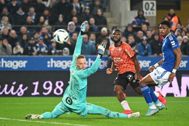Terem Moffi keeps Ligue 1 Golden Shoe race tight Terem Moffi keeps Ligue 1 Golden Shoe race tight
