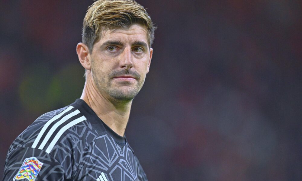 Courtois threatens the dressing room mole