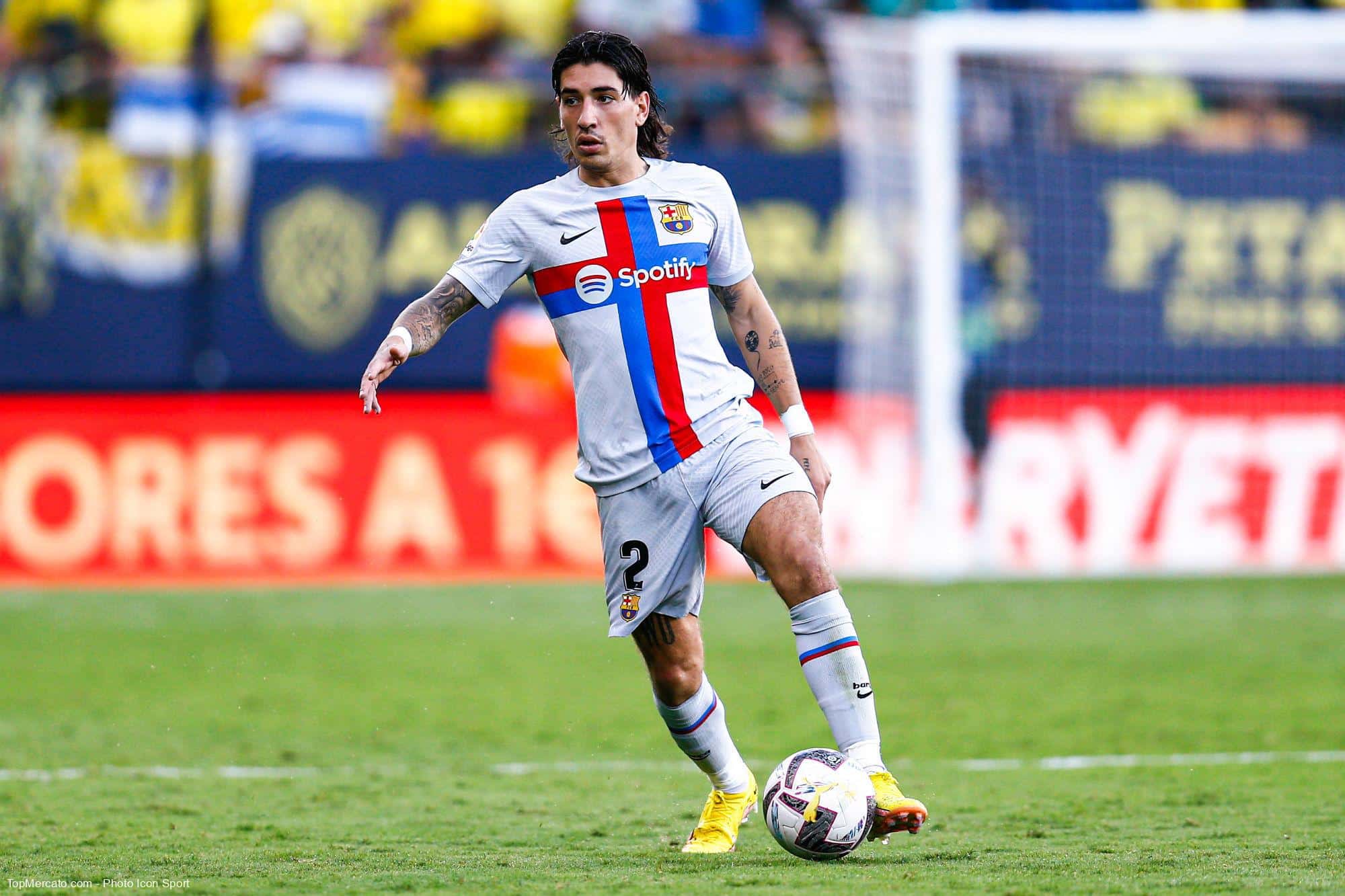 Barça: a Serie A club thinks of Bellerin Barça: a Serie A club thinks of Bellerin