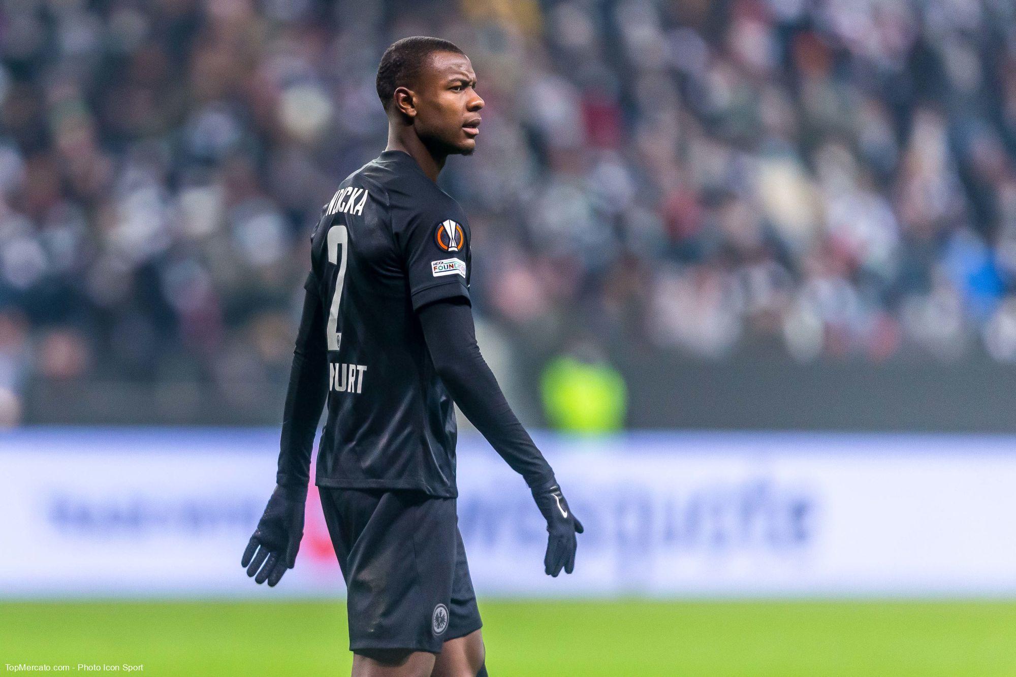 N’Dicka too greedy, even for PSG N’Dicka too greedy, even for PSG