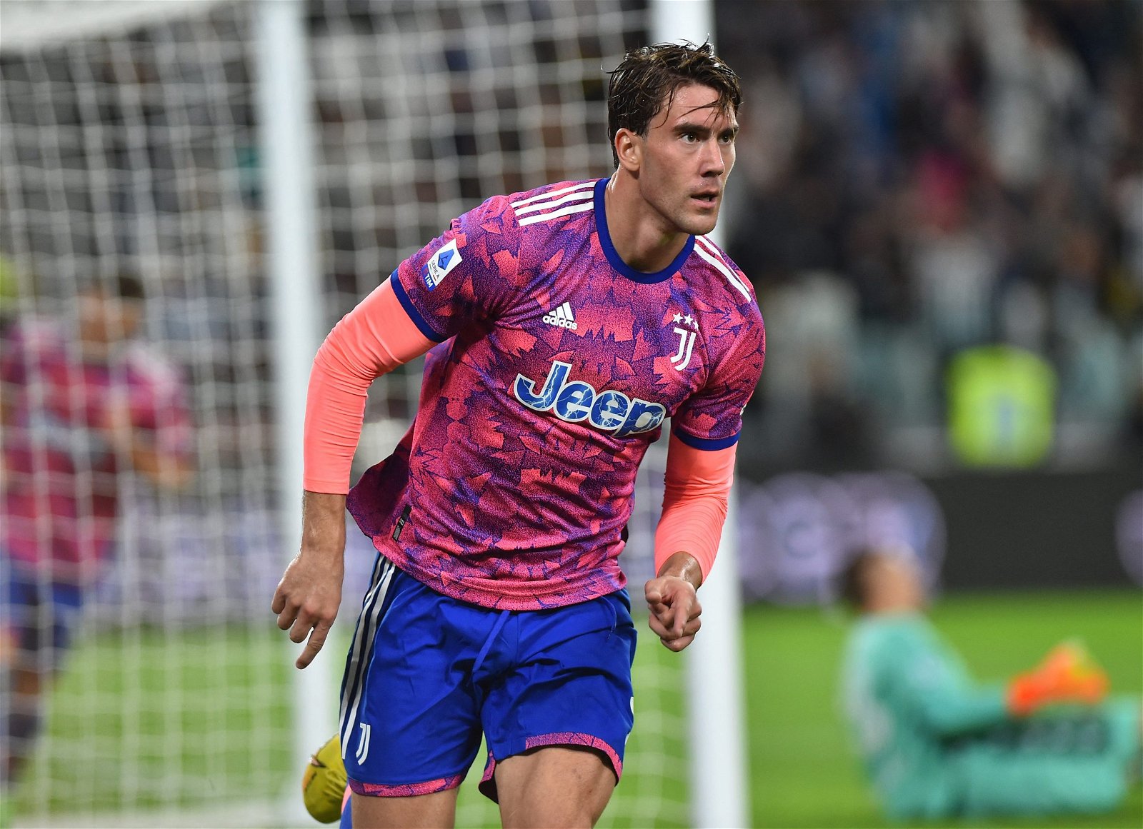 Man United can get Haaland 2.0 in Vlahovic Man United can get Haaland 2.0 in Vlahovic