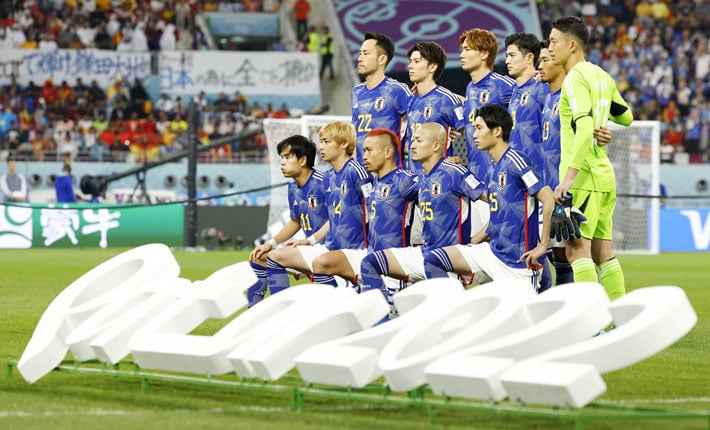 Jubilant Japan Qualify for the Round of 16 Jubilant Japan Qualify for the Round of 16