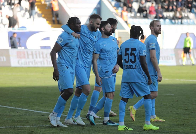 Olanare keeps Erzurumspor Promotion Hopes Alive