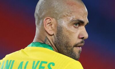 Dani Alves warns his selection
