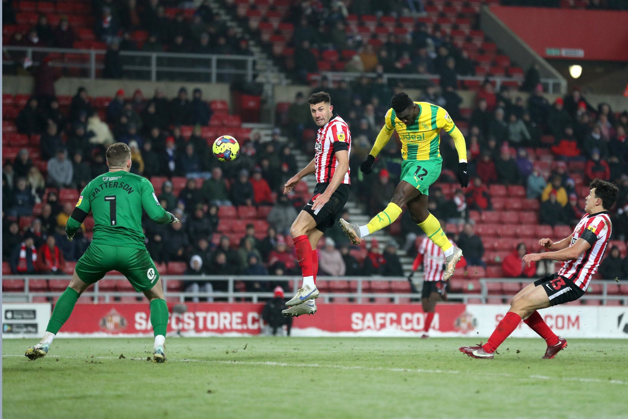 Daryl Dike bags an assist and a goal off the bench for West Brom against Sunderland Daryl Dike bags an assist and a goal off the bench for West Brom against Sunderland