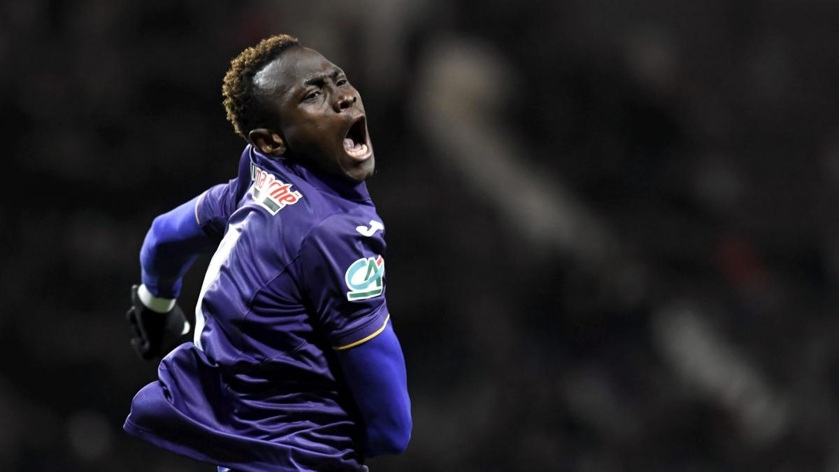 Issiaga Sylla is courted by AEK Athens Issiaga Sylla is courted by AEK Athens