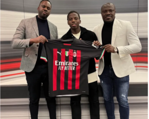 Nigerian Youngster Pens Professional Contract With AC Milan Nigerian Youngster Pens Professional Contract With AC Milan