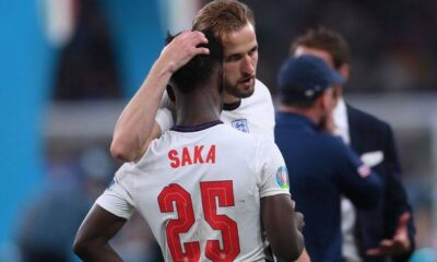 “Go back to Nigeria” – Nigerians defend Bukayo Saka after English fans attack him for World Cup exit