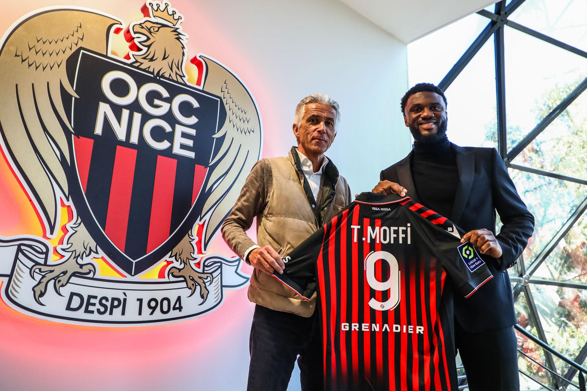 OGC Nice sign Moffi from Lorient OGC Nice sign Moffi from Lorient
