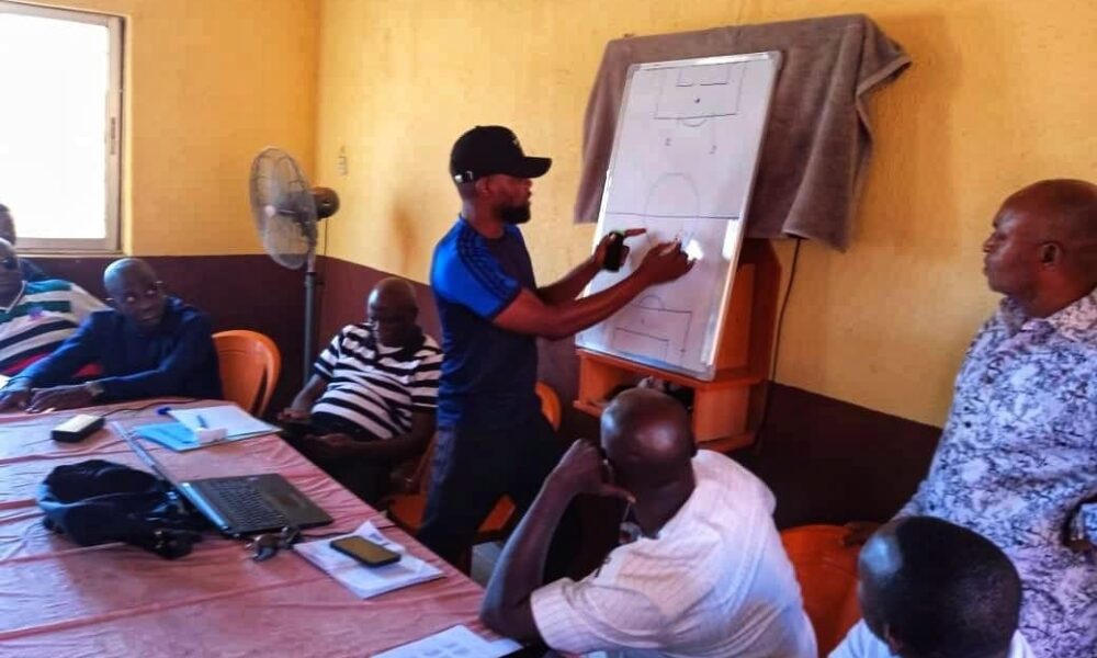 NPFL 2022/23 : Lobi Stars Management Organise Seminar For Players, Dedicate The Club To God