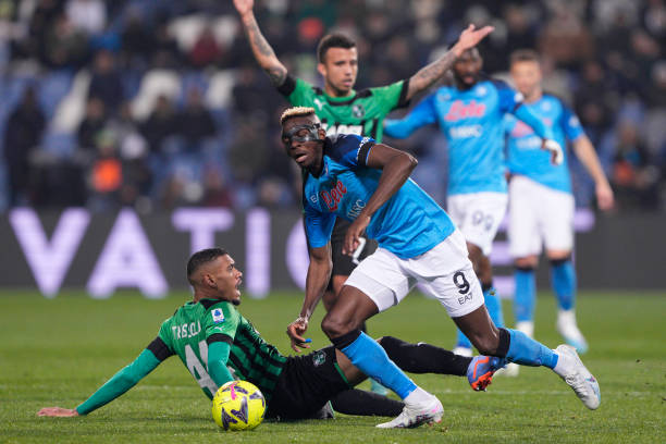 Injury Blow for Napoli! Osimhen Scores but Limps Off in win against Sassuolo Injury Blow for Napoli! Osimhen Scores but Limps Off in win against Sassuolo