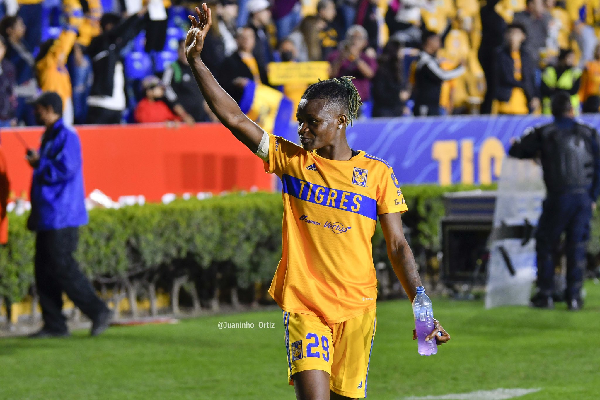 Uchenna Kanu pens emotional message to Tigres after Racing Louisville switch Uchenna Kanu pens emotional message to Tigres after Racing Louisville switch