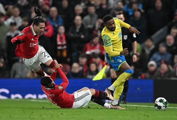 Dennis Emmanuel kept Quiet in Forest’s EFL Cup defeat to Manchester United