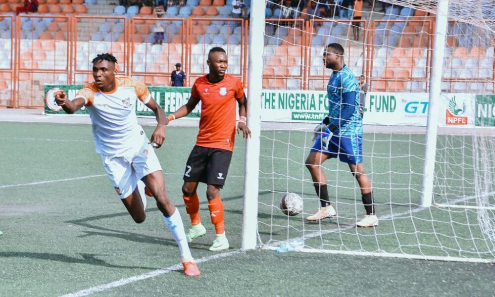 NPFL 2022/23 : Sunshine Stars Beat Tornadoes 2 Nil In Akure NPFL 2022/23 : Sunshine Stars Beat Tornadoes 2 Nil In Akure