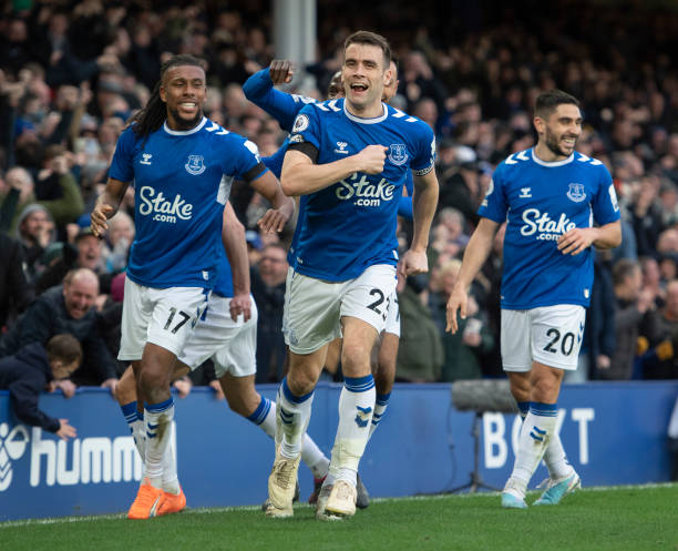 Alex Iwobi assist, Coleman Scores to lift Everton out of Relegation Alex Iwobi assist, Coleman Scores to lift Everton out of Relegation