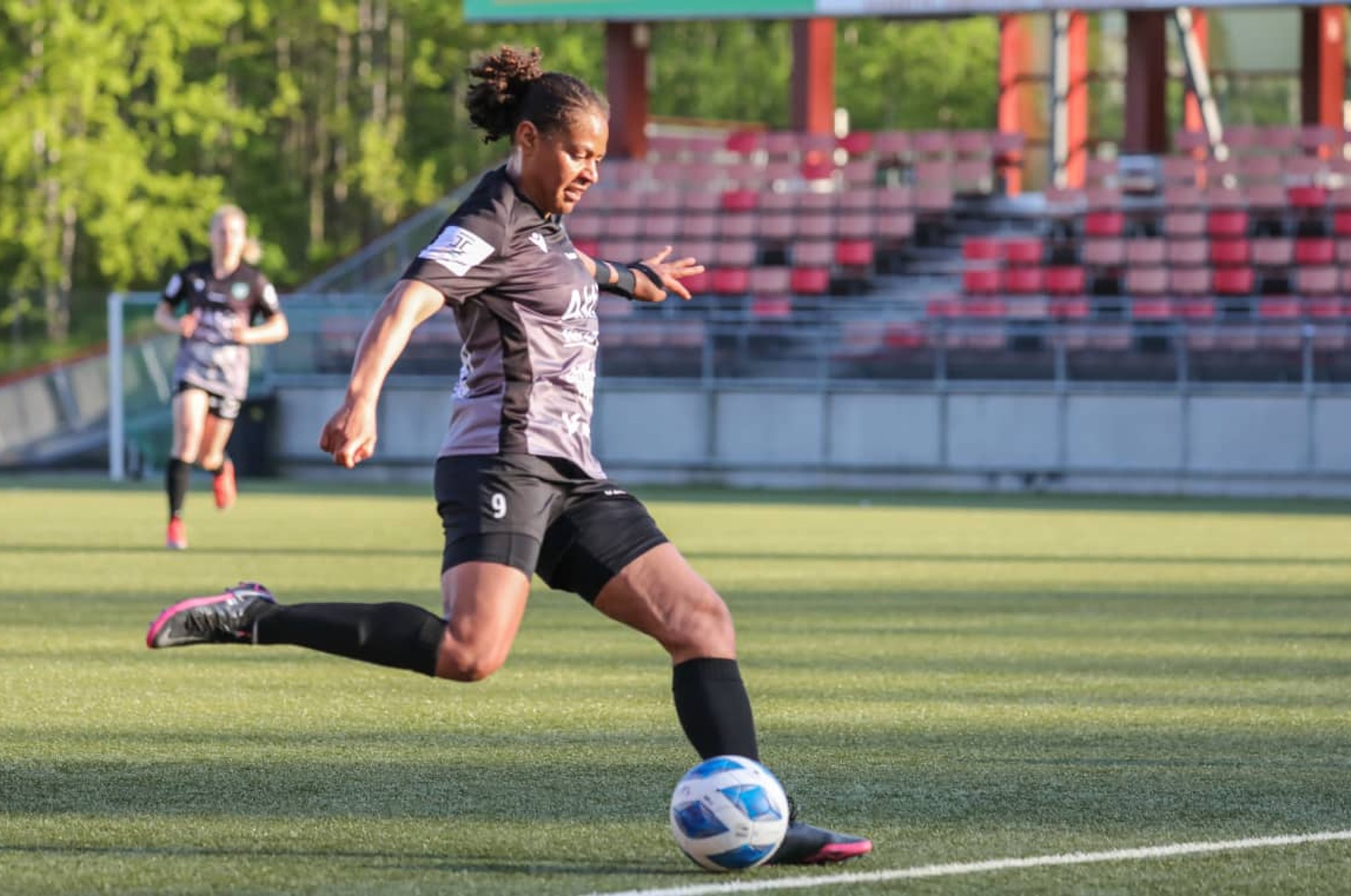 Roosa Ariyo nets seventh goal as Club Brugge down Femina Woluwe Roosa Ariyo nets seventh goal as Club Brugge down Femina Woluwe