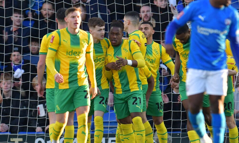 West Brom suffer Thomas-Asante injury blow West Brom suffer Thomas-Asante injury blow
