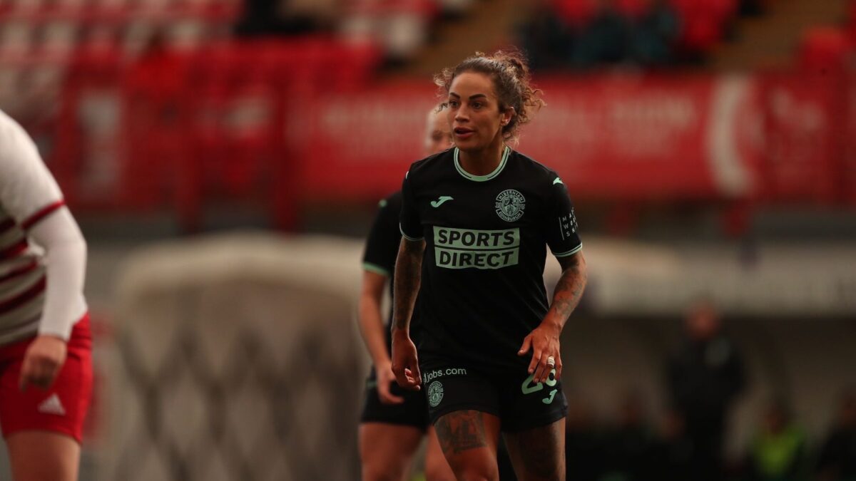 Brooke Nunn: English-born Hibernian forward keen to represent Nigeria Brooke Nunn: English-born Hibernian forward keen to represent Nigeria