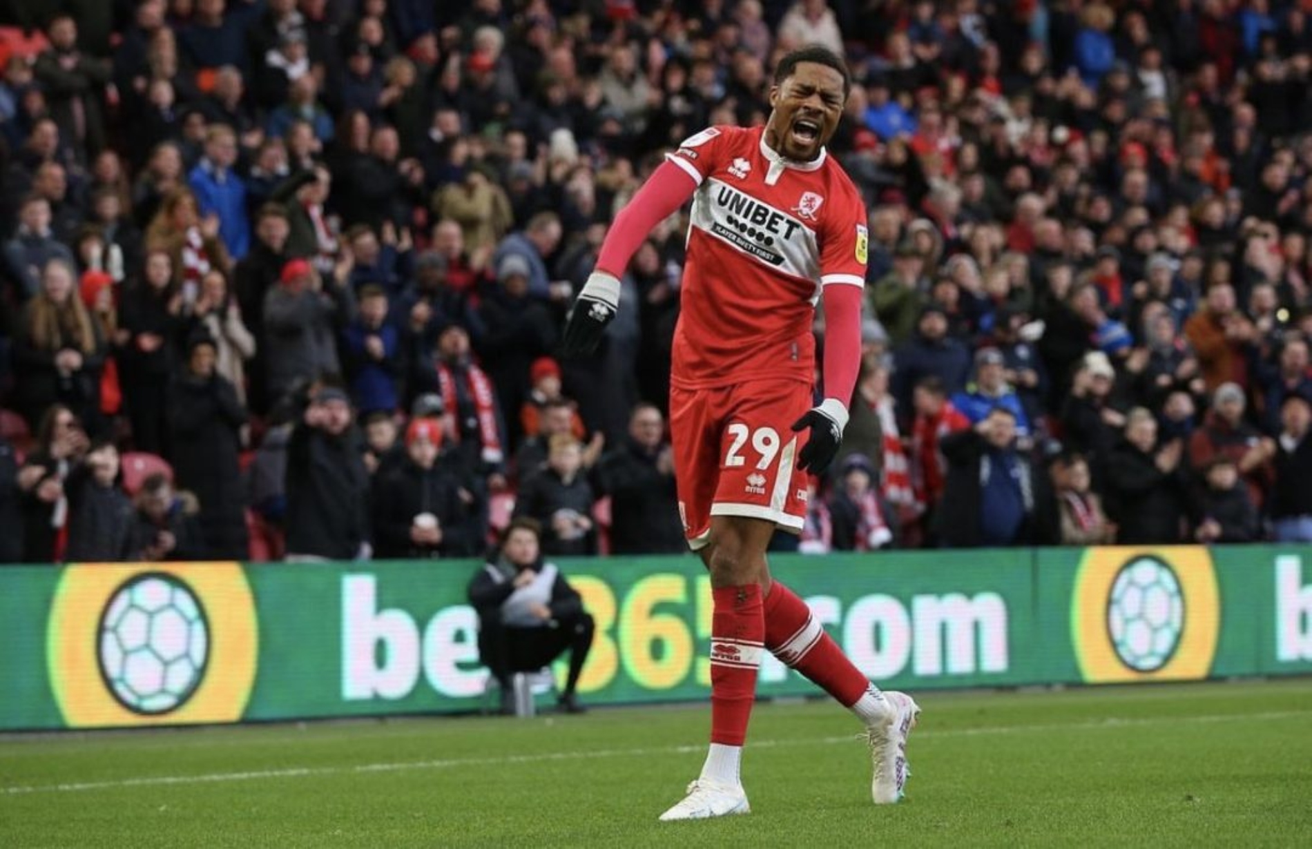 Chuba Akpom maintains red-hot form with goal and assist for Middlesbrough Chuba Akpom maintains red-hot form with goal and assist for Middlesbrough