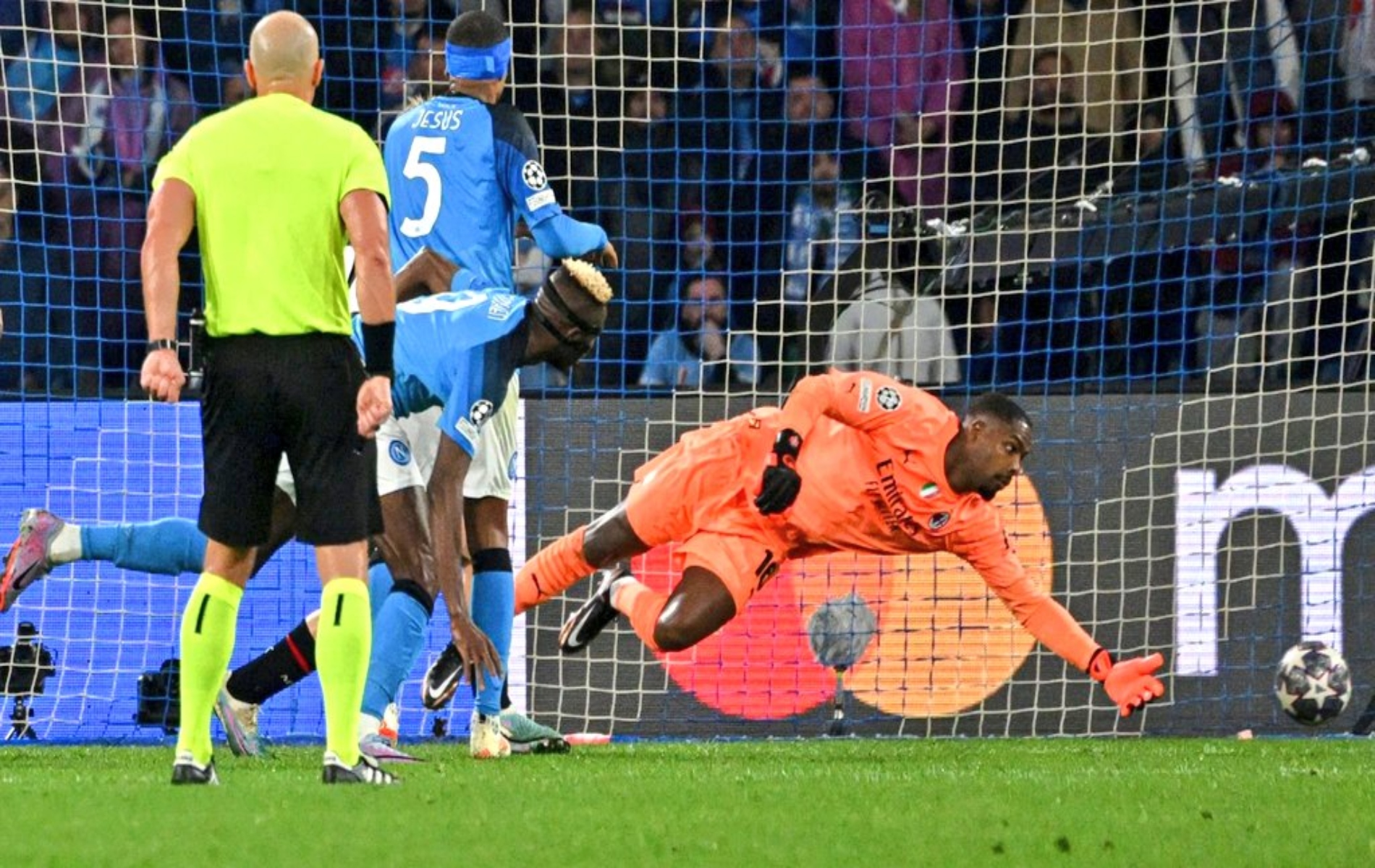 UEFA Champions League: Victor Osimhen on target despite Napoli quarterfinal exit UEFA Champions League: Victor Osimhen on target despite Napoli quarterfinal exit