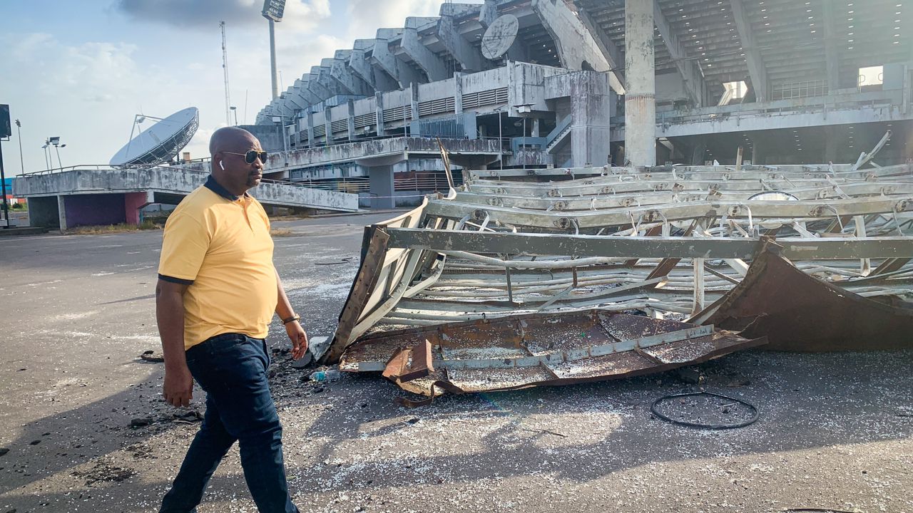 Sunday Dare Orders Closure of National Stadium Lagos Sunday Dare Orders Closure of National Stadium Lagos