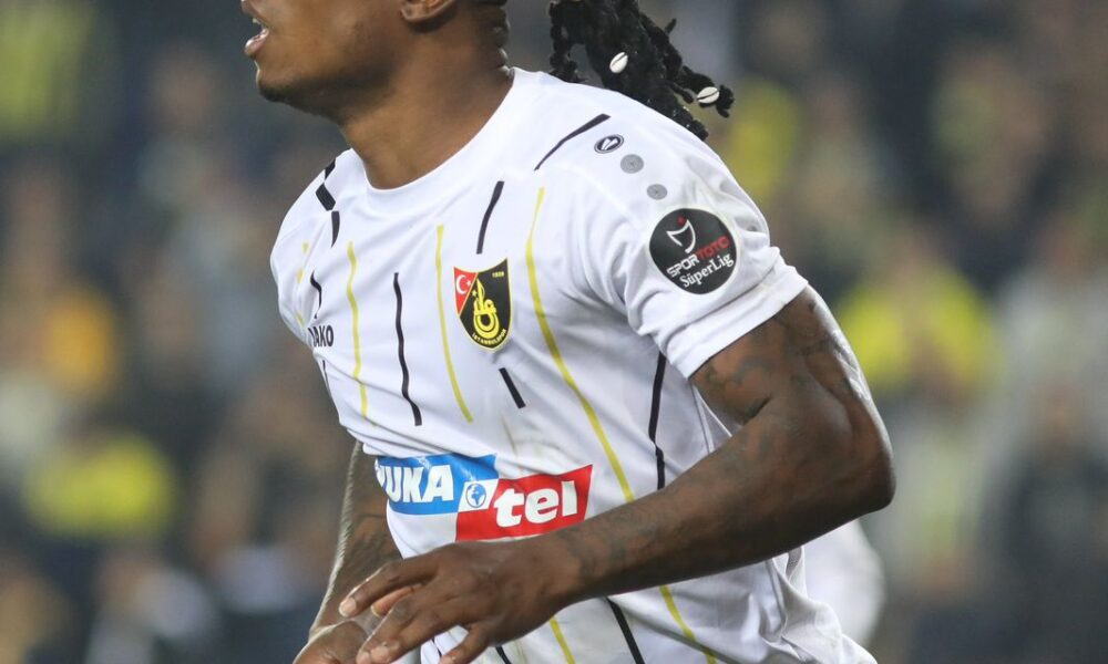 Eze defies Fenerbahçe with spectacular Stoppage time Equalizer