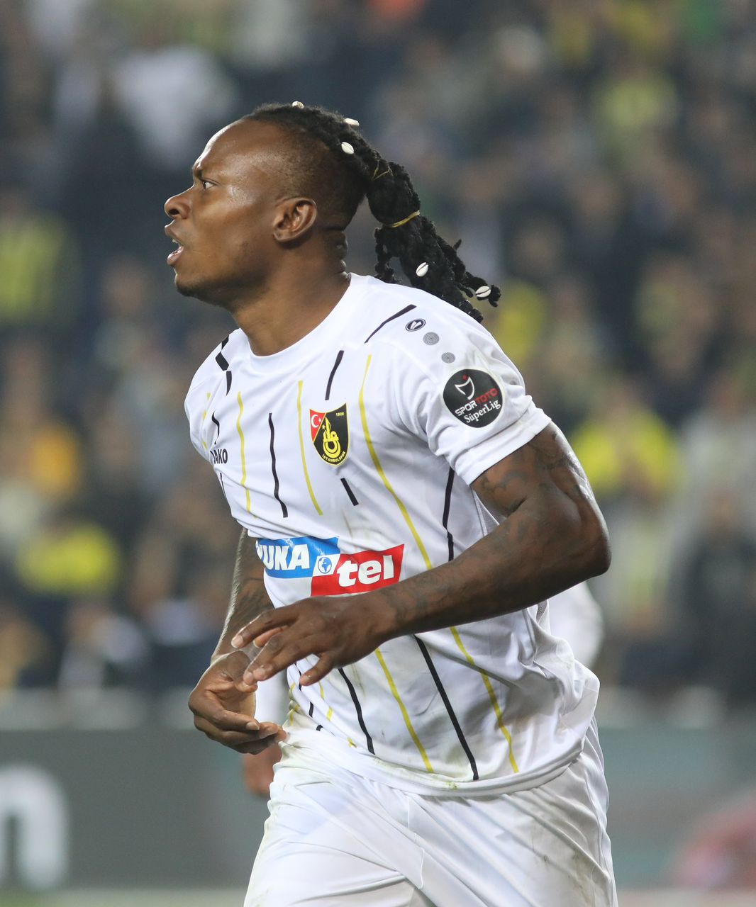 Eze defies Fenerbahçe with spectacular Stoppage time Equalizer Eze defies Fenerbahçe with spectacular Stoppage time Equalizer